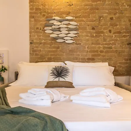 Laguna Boutique البندقية